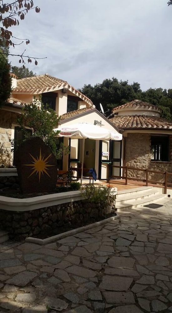 Hotel Bosco Selene — Lanusei