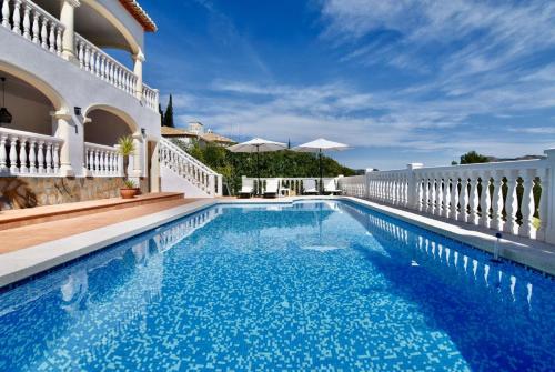 Dream Villa — 4-Star Luxury Hotel in Benidoleig, Spain