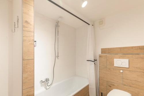 Juwel am Deich — 4-Star Luxury Hotel in Emmelsbull-Horsbull, Germany