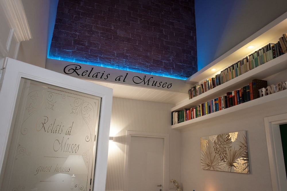 Relais al Museo - carbon neutral hotel in Naples