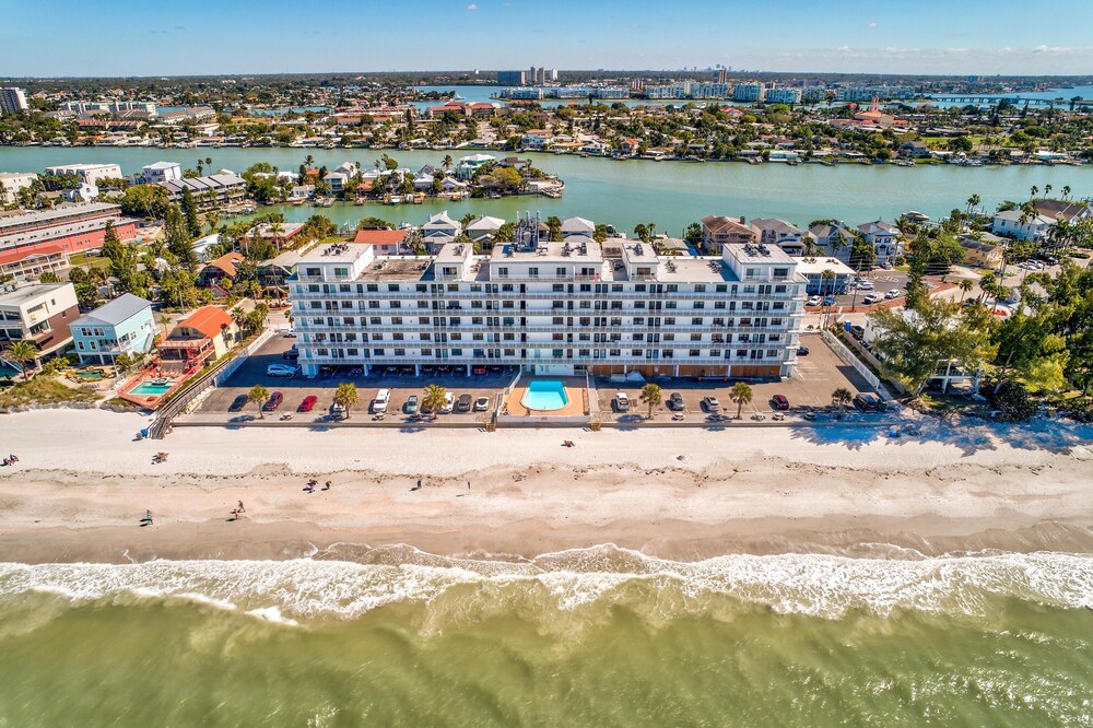 Sunset Chateau 511 - photo 22