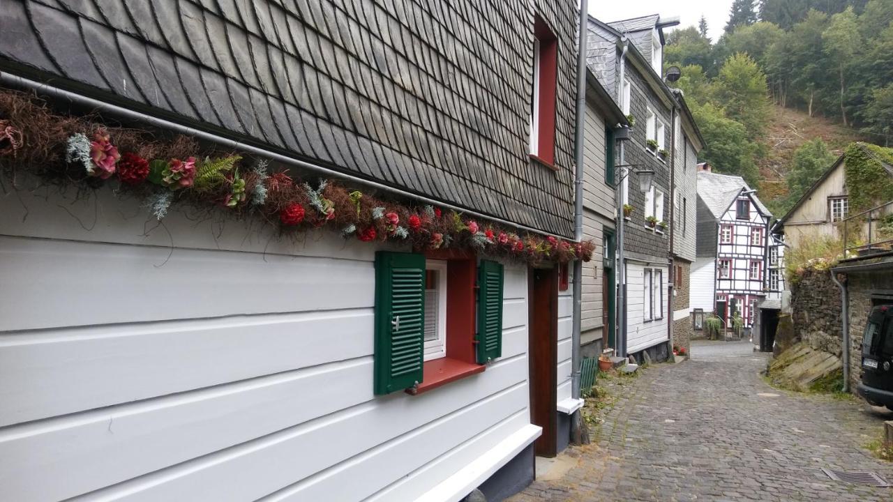 Hier & Jetzt in Monschau City in Monschau, Germany
