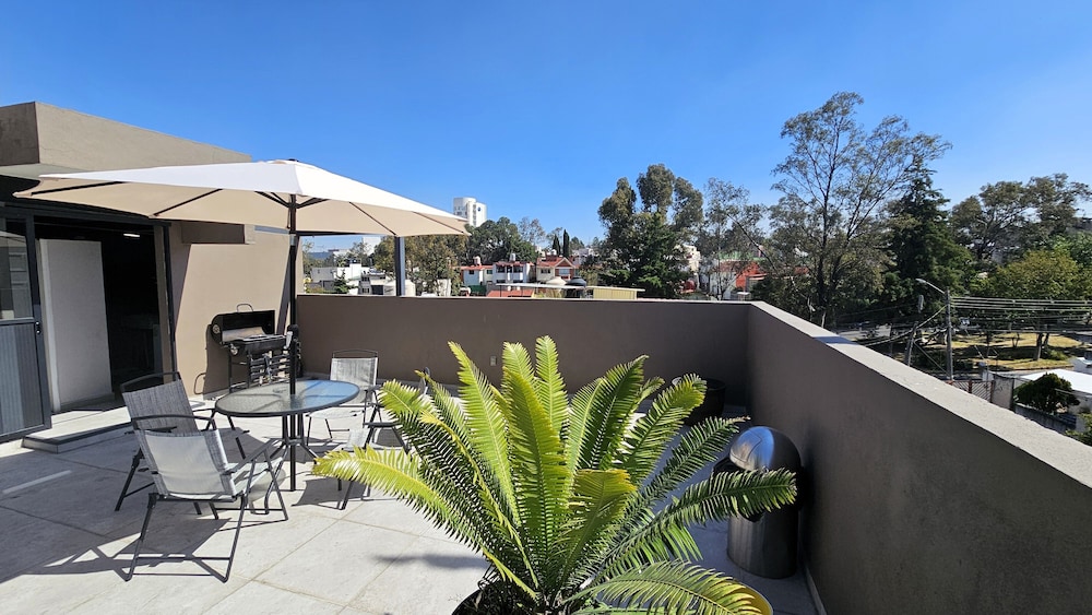 Casona 46 Rooms & Studios — 4-Star Luxury Hotel in Ciudad Lopez Mateos, Mexico