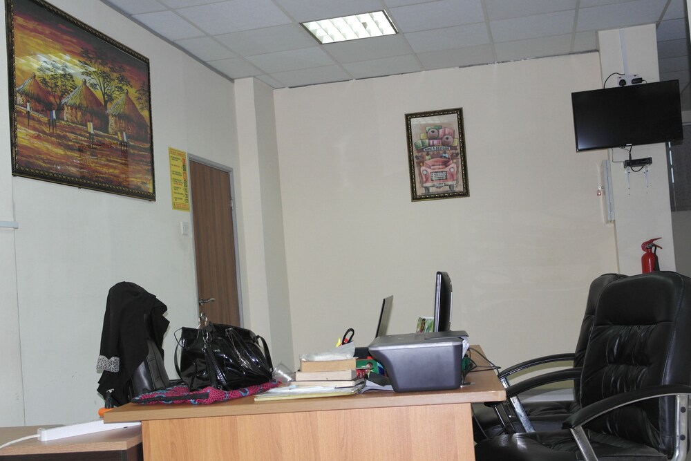 Continental Plaza Hotel — Accra — photo 4