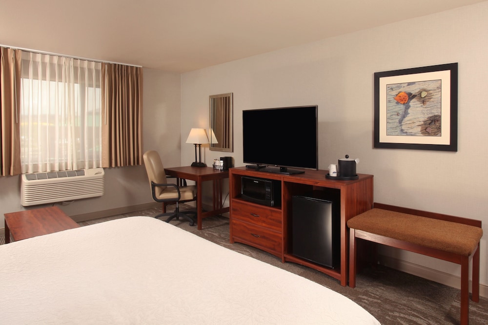 Hampton Inn Kalispell - photo 48