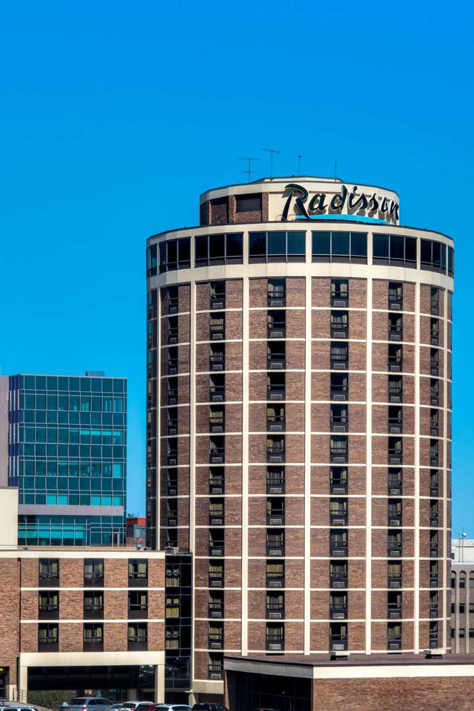 Radisson Hotel Duluth Harborview - photo 2