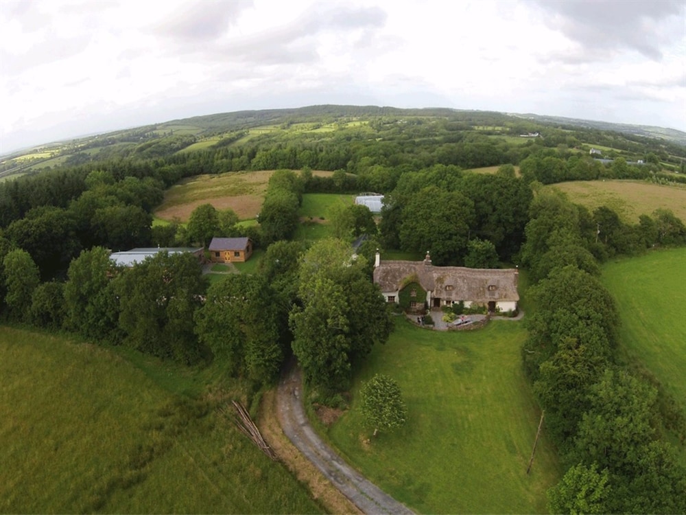 Hay Meadow Farm — 4-Star Luxury Hotel in Holsworthy, United Kingdom
