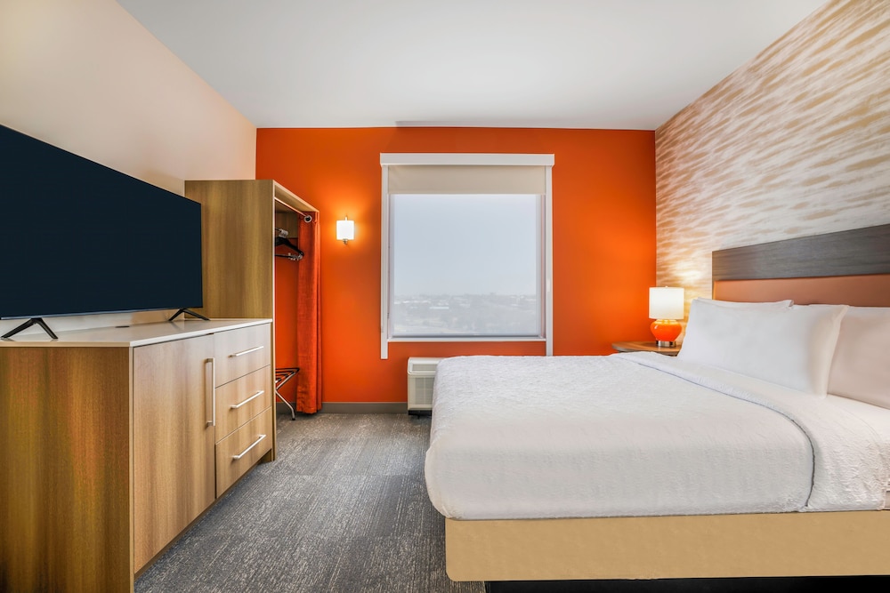Home2 Suites by Hilton Madison East - photo 9