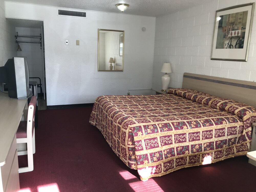 SuperLodge Motel - photo 9