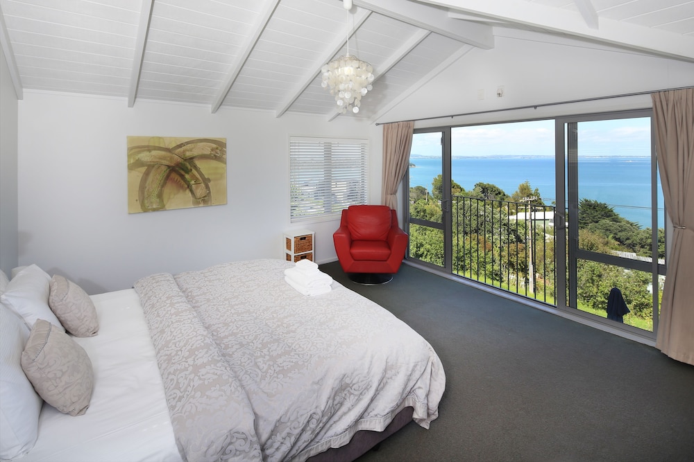 The Point — 4-Star Luxury Hotel in Auckland, New Zealand