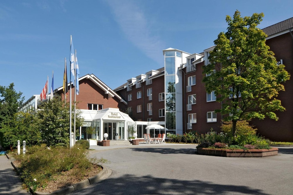 Parkhotel Am Glienberg by Fairway Hotels — carbon neutral stay, Ostseebad Zinnowitz