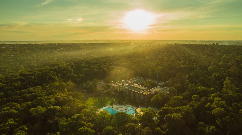 Falls Iguazú Hotel & Spa — 5-Star Luxury Hotel in Puerto Iguazu, Argentina