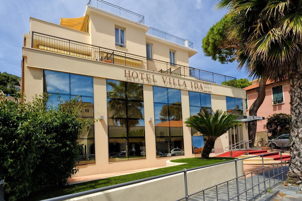 Hotel Villa Ida family wellness — hotel in Laigueglia