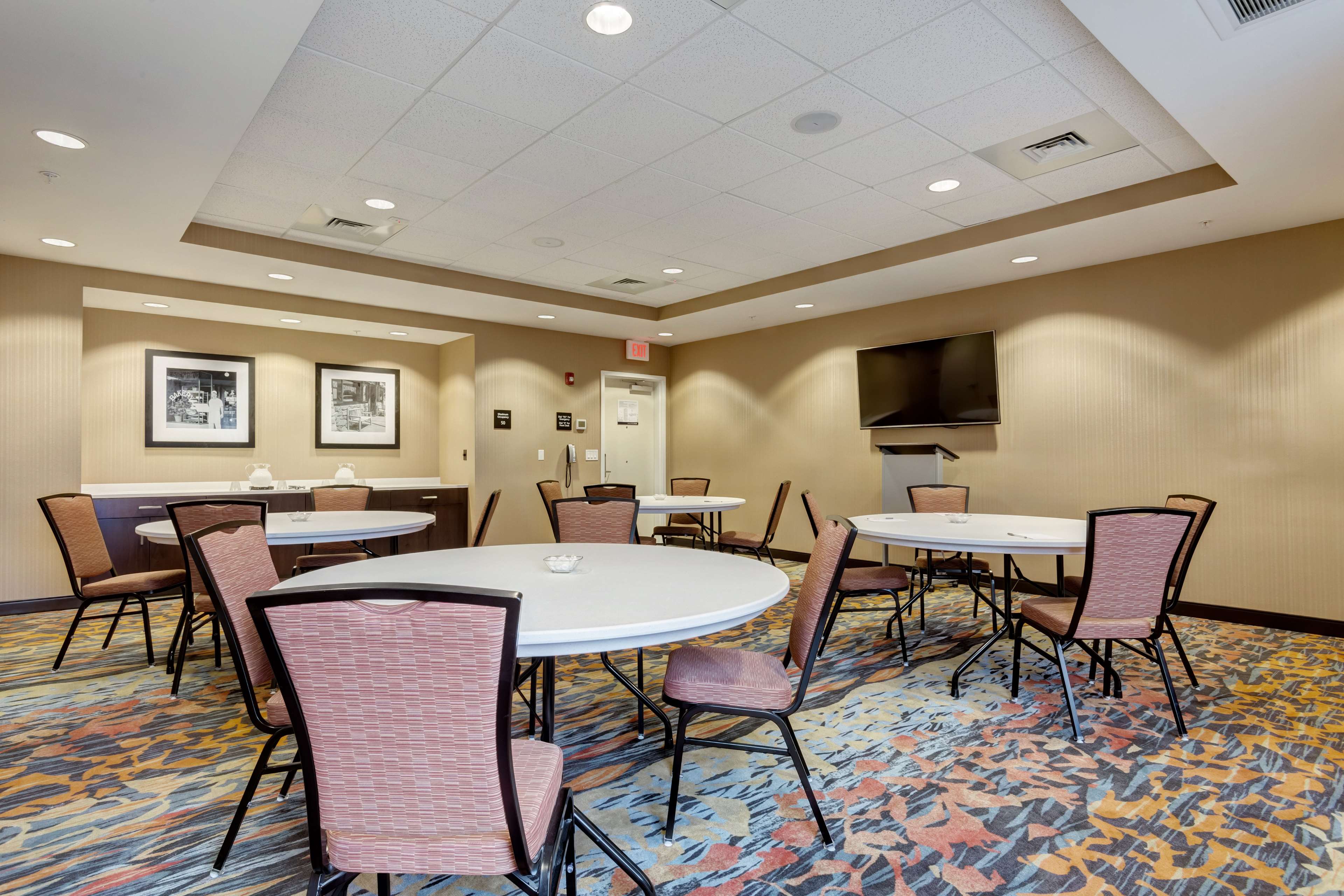 Hampton Inn St. Louis Wentzville - photo 25