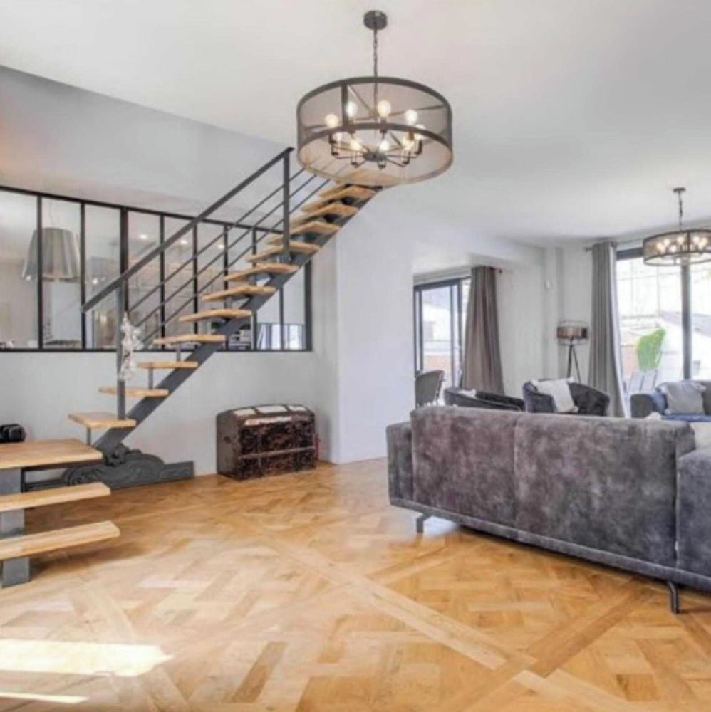 House for 18 People With Cinema Place Morny — 4-Star Luxury Hotel in Deauville, France