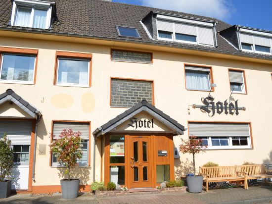 Hotel Bauernschanke — Koeln