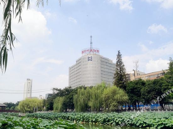 Rebecca Hotel — 4-Star Luxury Hotel in Xuchang, People's Republic of China