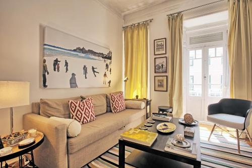 Amoreiras Luxurious by Lisbon Village Apartments — 4-Star Luxury Hotel in Lisbon, Portugal