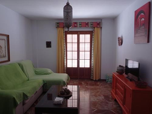 Cruces Piso En Pleno Centro Urbano in Sanlucar De Barrameda, Spain