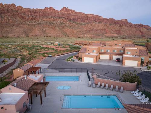 Rim Village Vista Unit 11A4 - photo 3