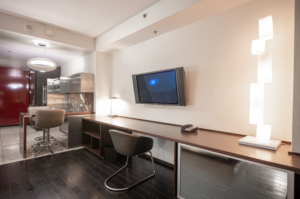 StripViewSuites at Palms Place Penthouses - photo 28