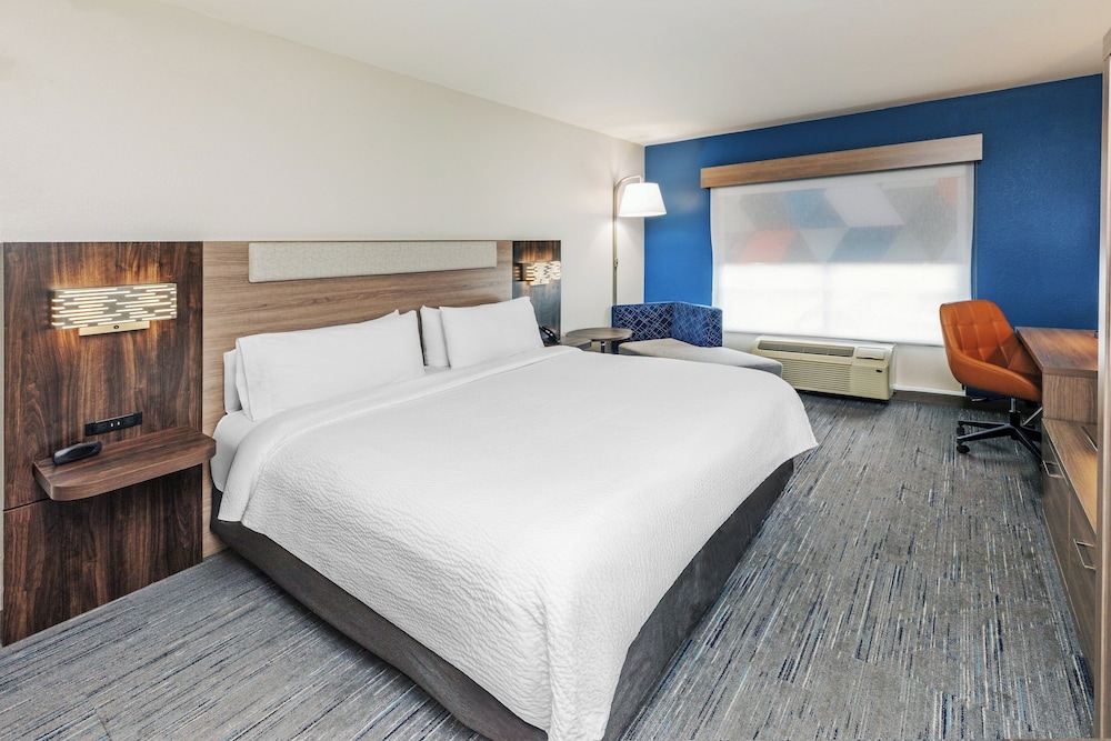 Holiday Inn Express & Suites Vicksburg by IHG - photo 25
