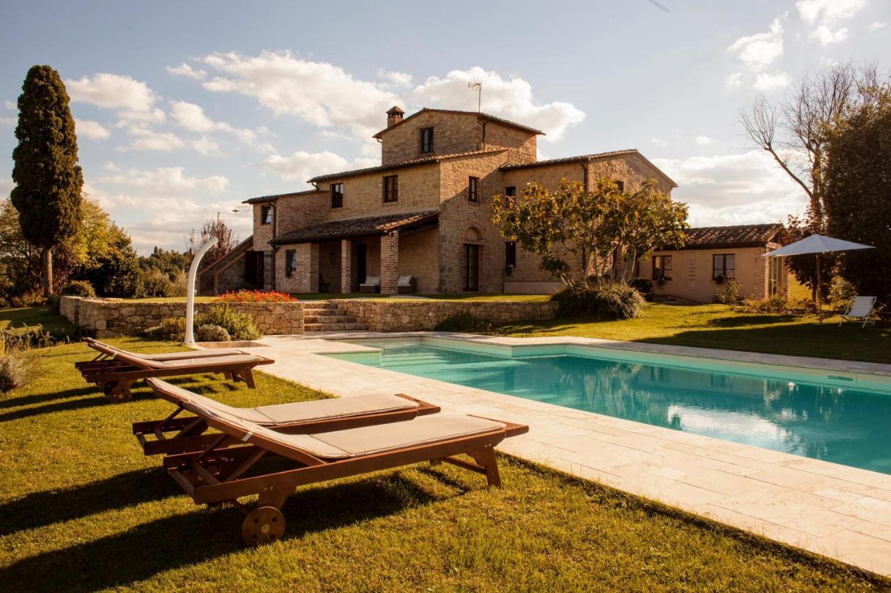 Agriturismo Humile — 4-Star Luxury Hotel in Chianciano Terme, Italy