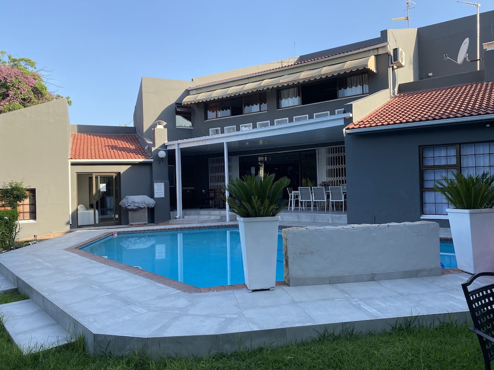 Marion Lodge — 4-Star Luxury Hotel in Johannesburg, South Africa