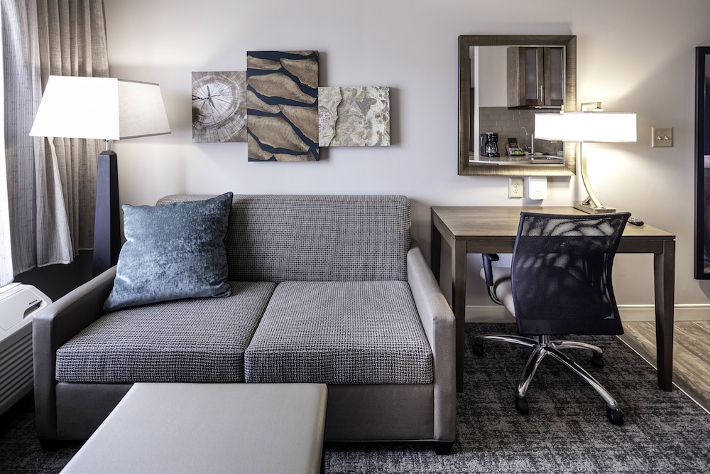 Staybridge Suites Montgomery Downtown by IHG - photo 7