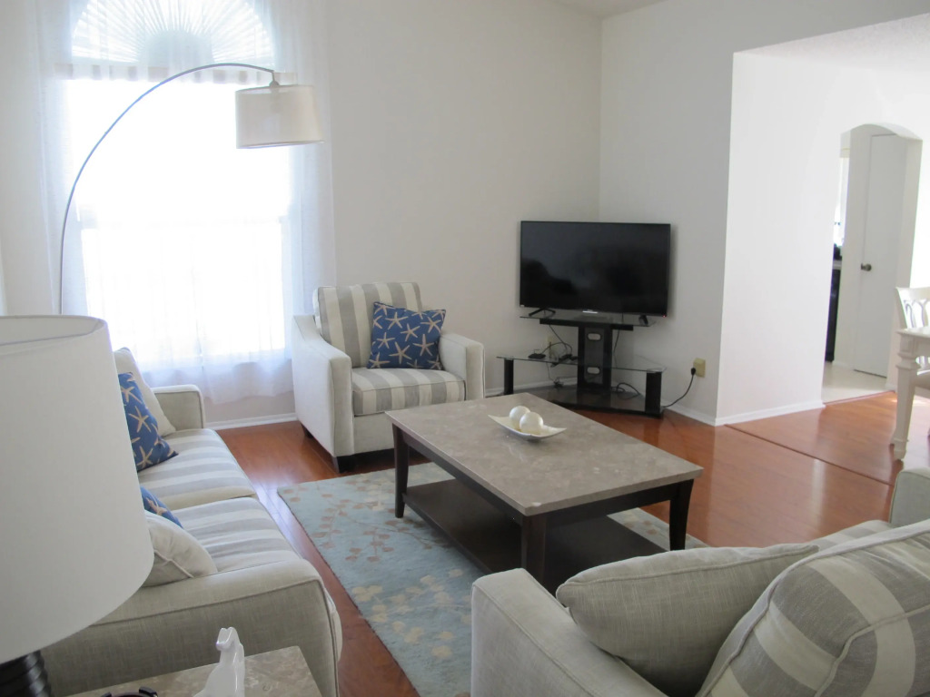 Premium Pool Villa Centrally Located near Disney — 4-Star Luxury Hotel in Kissimmee, United States