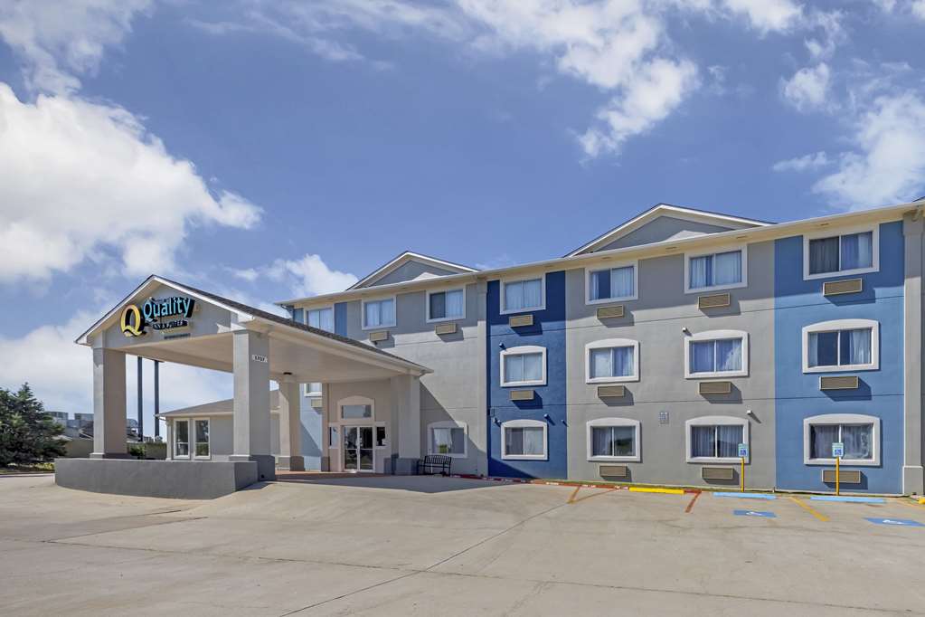 Quality Inn - carbon neutral hotel in El Reno
