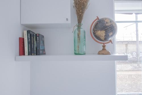 Paris Bercy Charming Apartment 2 rooms — 4-Star Luxury Hotel in Paris, France