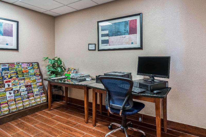 Comfort Inn & Suites Panama City North - photo 66