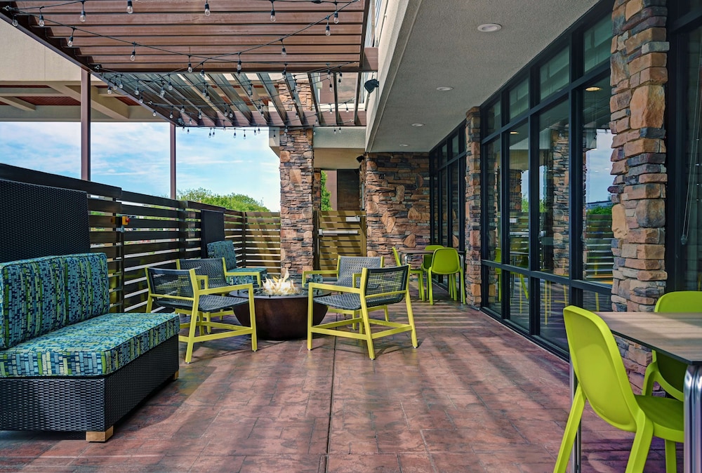 Home2 Suites by Hilton Tracy - photo 44