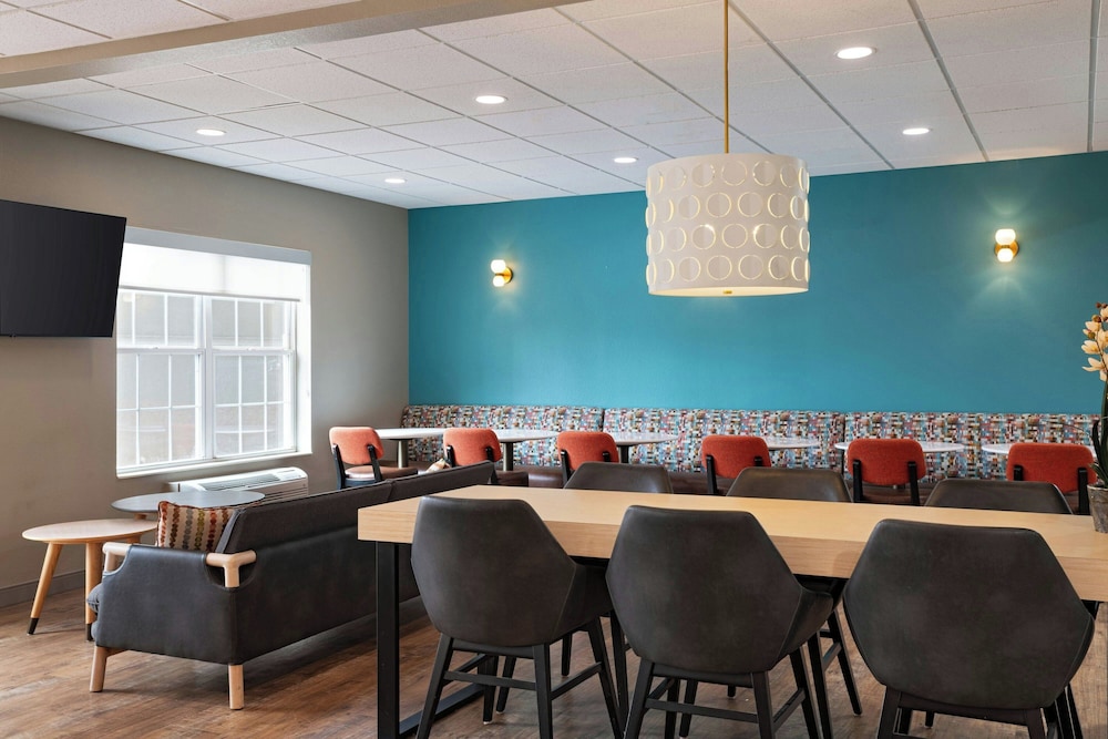 TownePlace Suites by Marriott Lubbock - photo 46