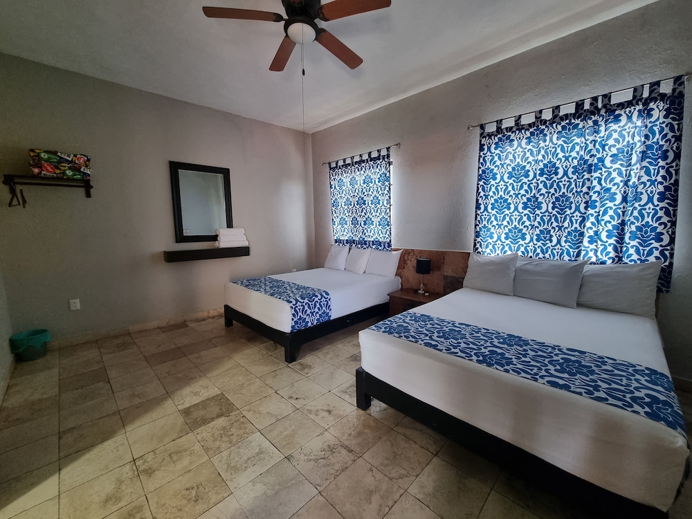 Hotel Puerto Morelos Cuernavaca in Cuernavaca, Mexico