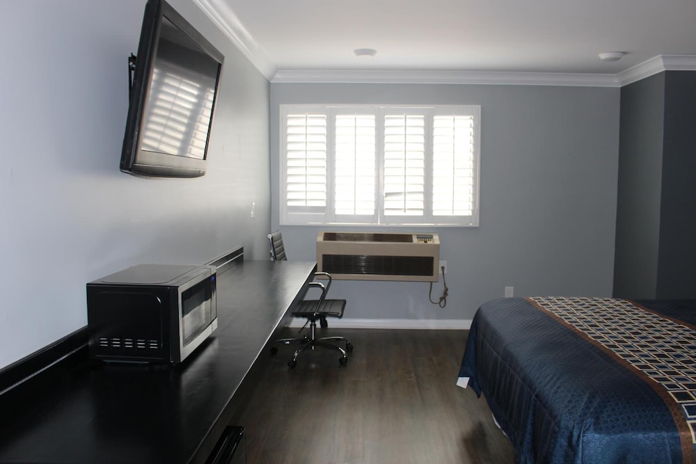Erth Inn By Aga Los Angeles - photo 11