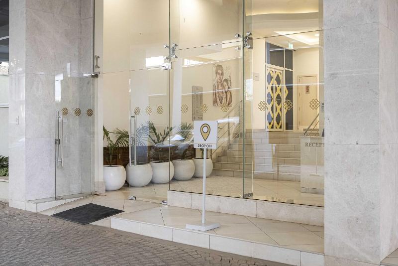 Capital Sapphire Line 1 Bed By Yourhost