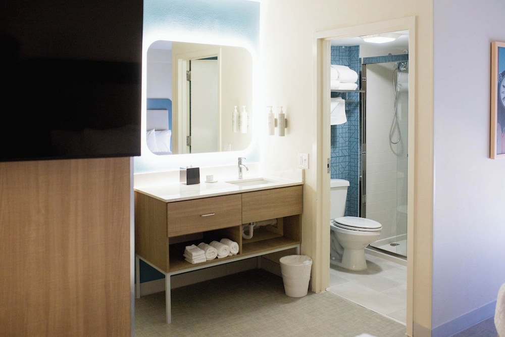 Homewood Suites by Hilton Tulsa South Medical District - photo 22