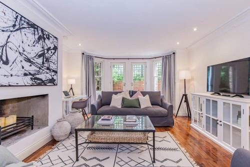 Oxfordshire Living The Palin Apartment Oxford — 4-Star Luxury Hotel in Oxford, United Kingdom