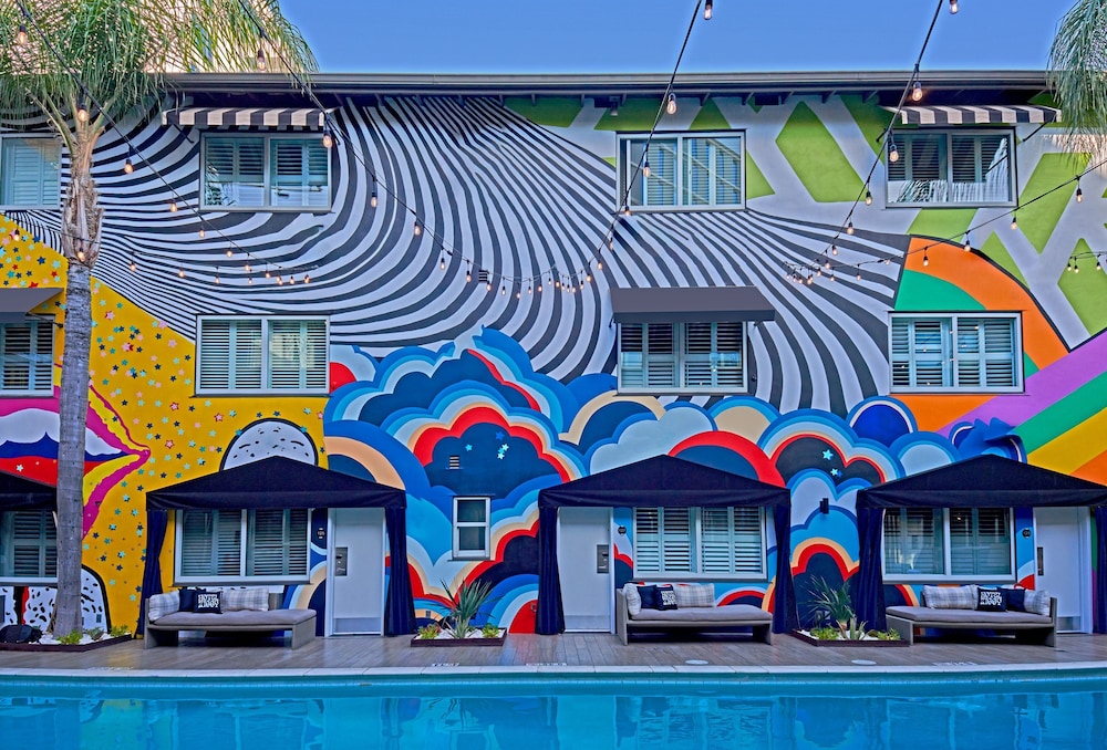 Hotel Ziggy on Sunset - photo 47