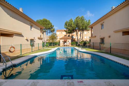 Apartamento Altamar — 4-Star Luxury Hotel in Chiclana De La Frontera, Spain
