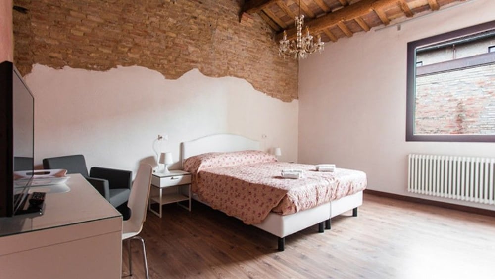 Toscanini Rooms in Ravenna, Italy