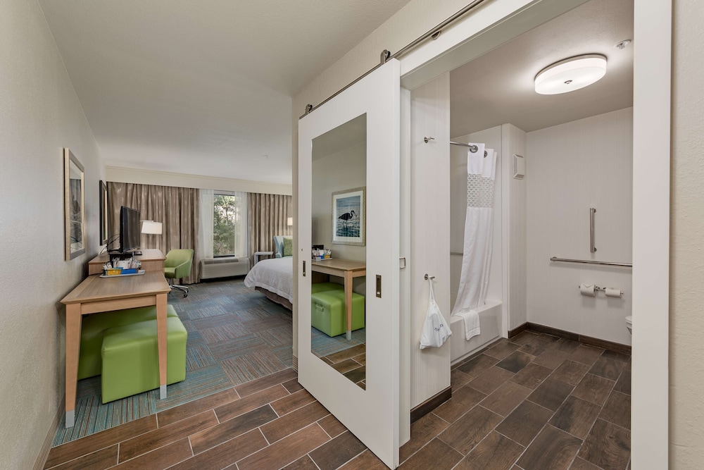 Hampton Inn Niceville Eglin Air Force Base - photo 8