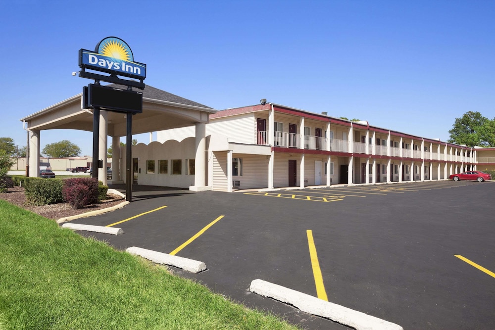 Days Inn by Wyndham Champaign Urbana - featured photo