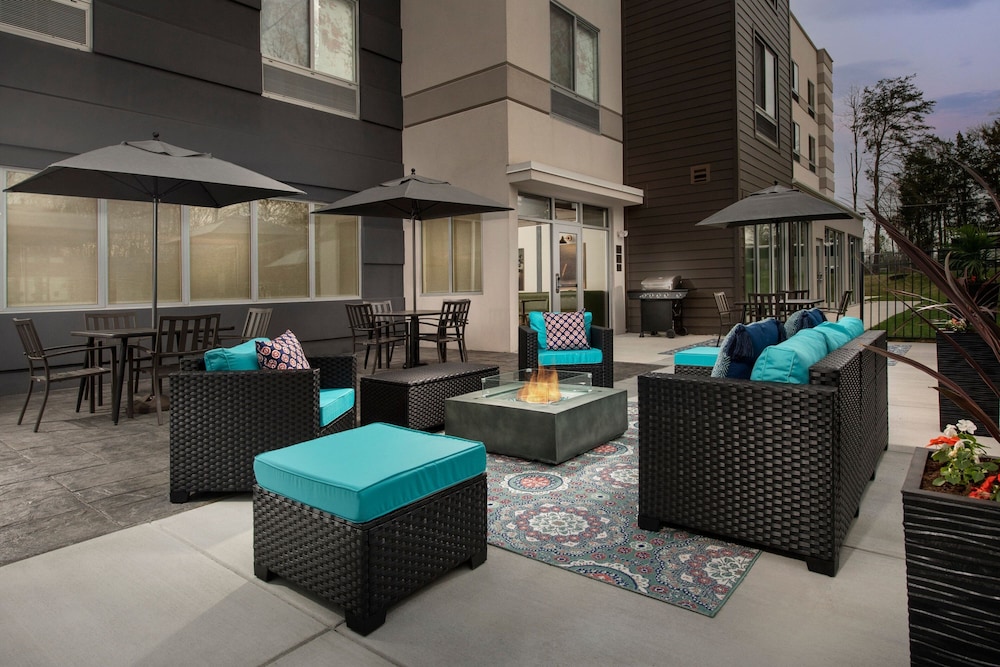 Fairfield Inn & Suites by Marriott Aberdeen - photo 26