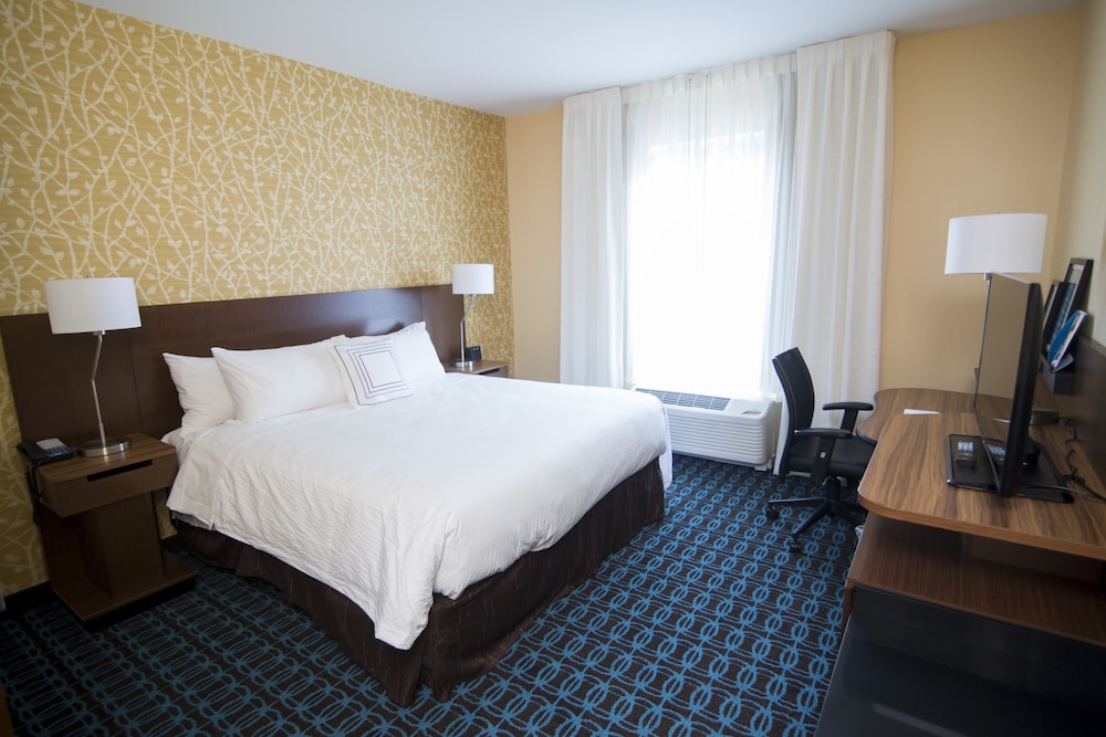 Fairfield Inn & Suites Cambridge - photo 9