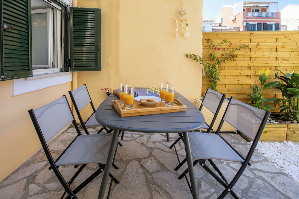 Luna di porto - last minute hotel in Corfu