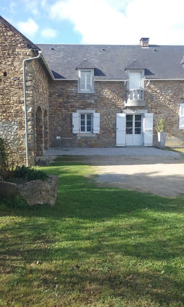 Un Air de Famille — hotel in Mauvezin