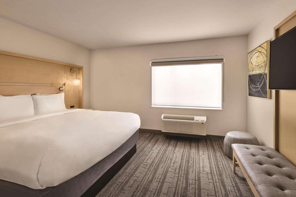 Radisson Hotel Atlanta Airport - photo 13
